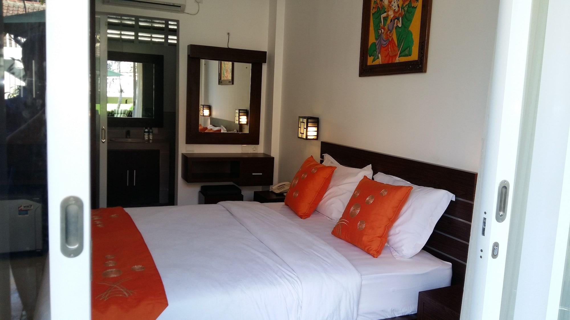 Lotus Tirta Seminyak Exterior foto